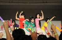 ももいろクローバーZ