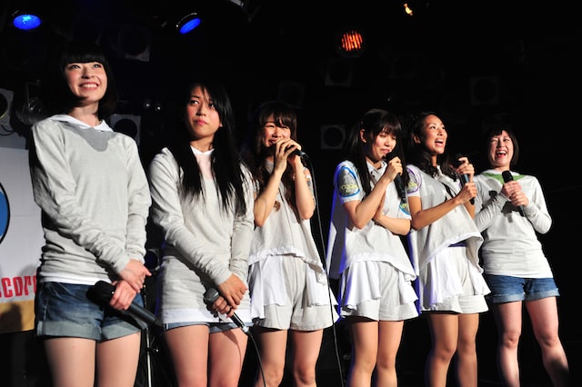 写真は本日行われた「T-Palette Records 1st Anniversary Live」出演時のlyrical school。