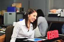 「阿部真央『戦いは終わらない』発売記念USTREAM」配信中の様子。