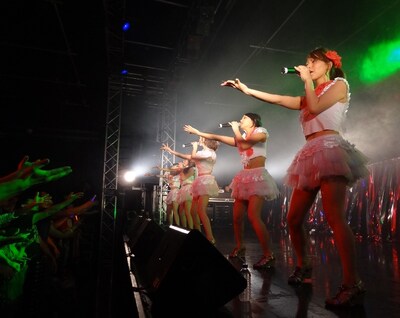 THE ポッシボー（写真は6月10日の新宿BLAZE公演より）