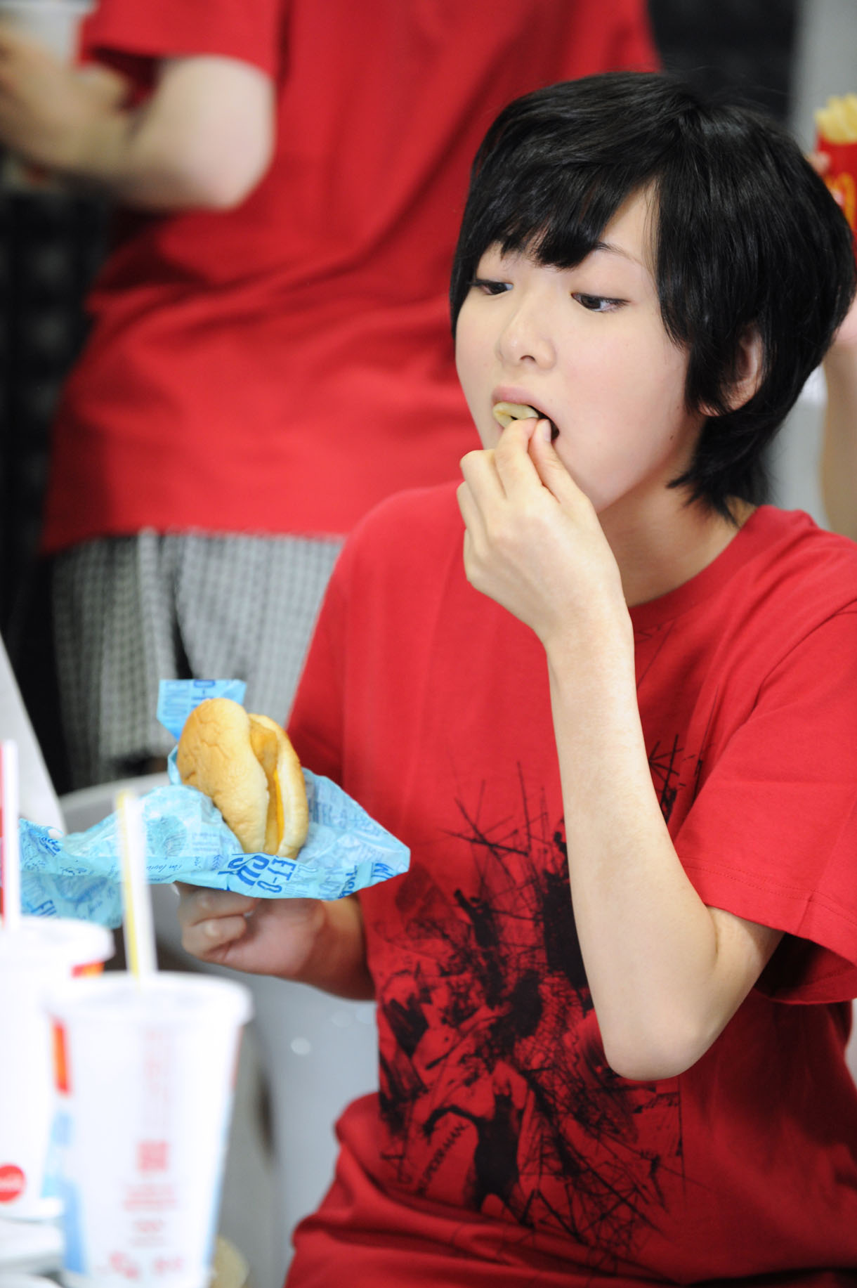 生駒里奈