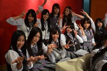 別スタジオで番組企画を決定した乃木坂46のメンバー。