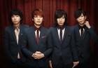 THE BAWDIES×9mm、狂乱必至の学園祭ツアー決定