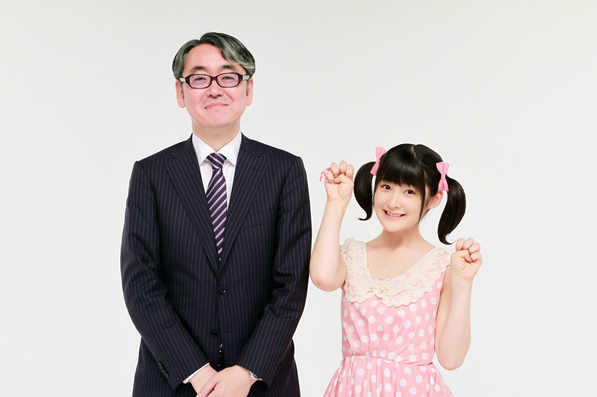 嶺脇育夫と嗣永桃子。