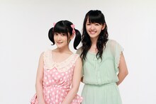 嗣永桃子と鈴木愛理。