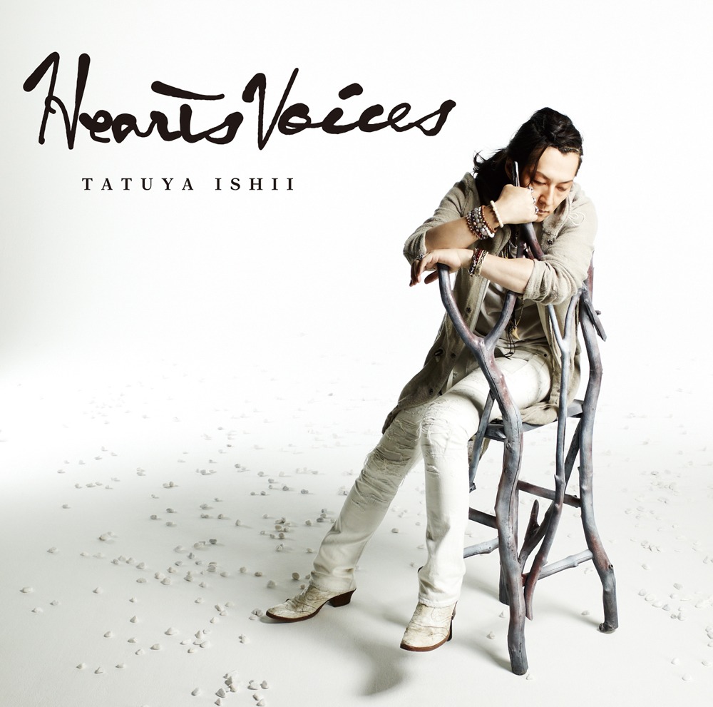 ミニアルバム「HEARTS VOICES」通常盤ジャケット