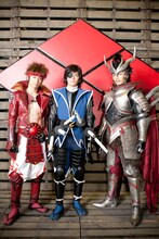 左から真田幸村役の武田航平、伊達政宗役の林遣都、織田信長役のGACKT。