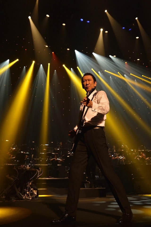 布袋寅泰（Photo by 平間至）