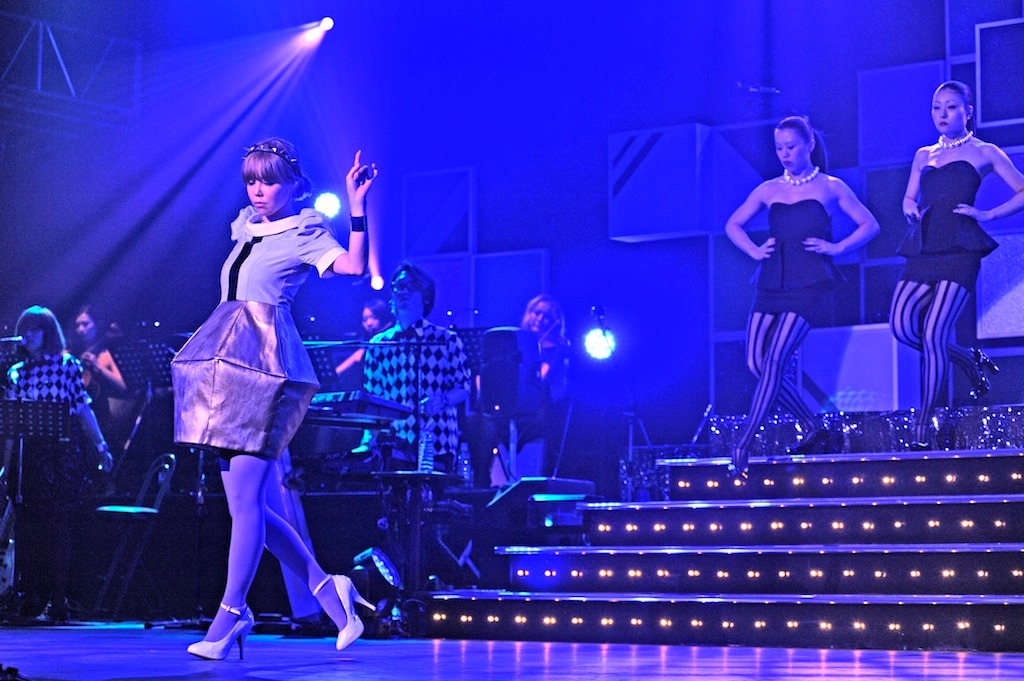 MEG「10TH ANNIVERSARY PARTY "Arrivee"」の模様。