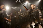 写真は奄美ライブの模様。(c) shimbo yuki