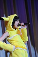 今週の人気の画像5位は「ももクロ、しょこたんら『ポケモン』舞台挨拶に大興奮」より、玉井詩織。