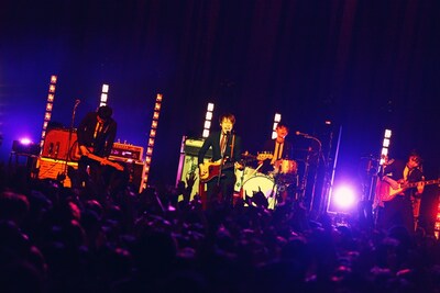 「"ROCK ME BABY" TOUR 2012」Zepp Tokyo公演の様子。（撮影：橋本塁［SOUND SHOOTER］）