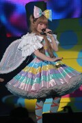「ぱみゅぱみゅレボリューションツアー」最終公演の様子。（photo by hajime kamiiisaka）
