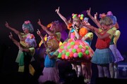 「ぱみゅぱみゅレボリューションツアー」最終公演の様子。（photo by hajime kamiiisaka）