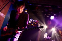 DEN（B）（撮影：平沼久奈）