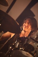 SAKURA（Dr）（撮影：平沼久奈）