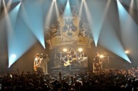 写真は6月30日に行われた[Champagne]のSHIBUYA-AX公演の様子。