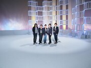 ゴスペラーズ「It's Alright ～君といるだけで～」収録時のオフショット。