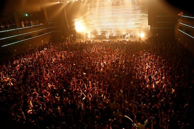 写真は7月4日の「VAMPS TOKYO」の模様（撮影：田中和子）。