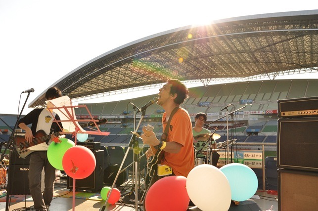 昨年行われた「ぐるぐる回る2011」の模様。