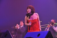 迫力ある歌声でオーディエンスを圧倒した中納良恵（Photo by 野田雅之）。