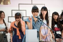 昨年2位の藤江れいな（チームK）は、1回戦で小嶋菜月（所属チーム未定）と対戦。 (C)AKS