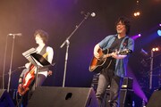 Hemenway×浦沢直樹コラボライブの様子。