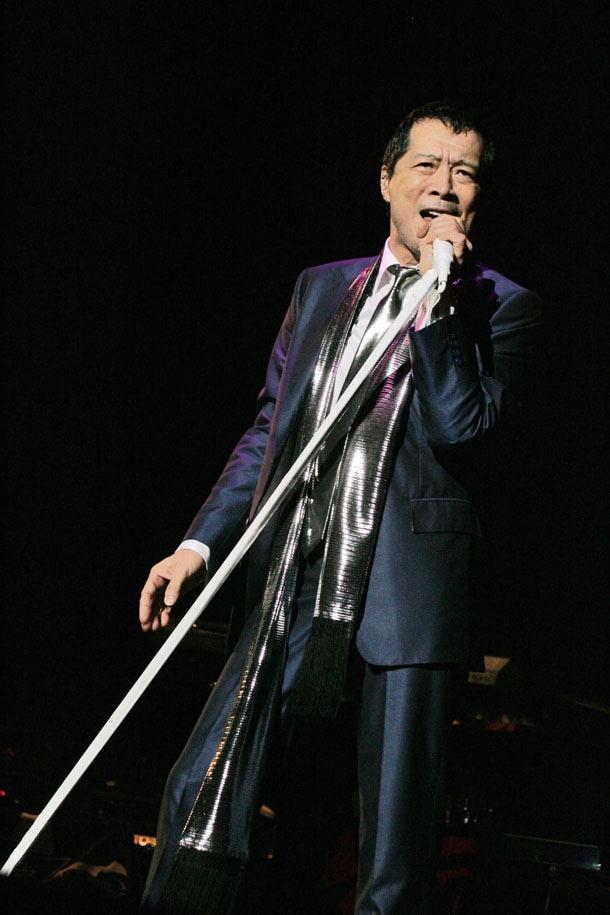 矢沢永吉は8月1日にニューアルバム「Last Song」をリリースする。