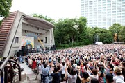 7月15日に開催されたEGO-WRAPPIN'日比谷野外大音楽堂ワンマンライブの様子。（Photo by 仁礼博）