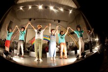 7月15日に開催されたEGO-WRAPPIN'日比谷野外大音楽堂ワンマンライブの様子。（Photo by 仁礼博）