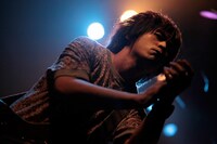 CHAOTIC SPEED KINGのセッション中のヒトコマ。（撮影：西槙太一）