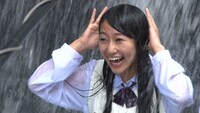 メガシャキ新CM「乃木坂46登場」編メイキング映像より、桜井玲香。