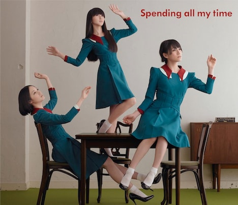 シングル「Spending all my time」初回限定盤ジャケット