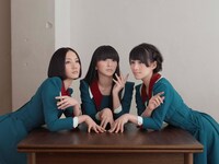 今週の人気の画像6位は「Perfume『Spending all my time』ジャケ＆アー写公開」より、Perfume。