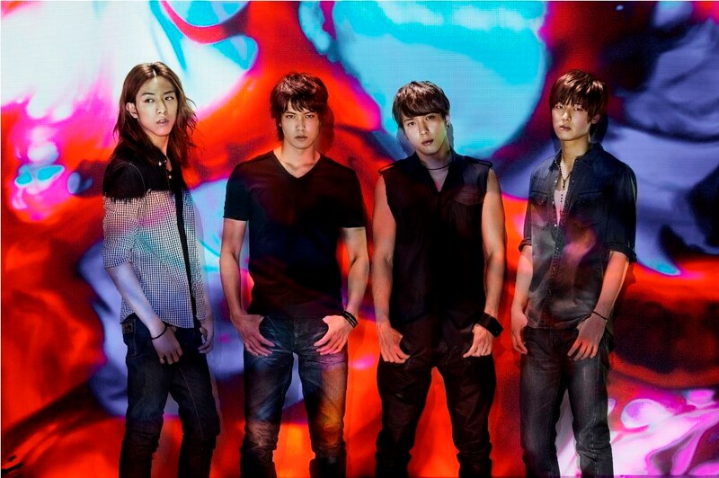 CNBLUE