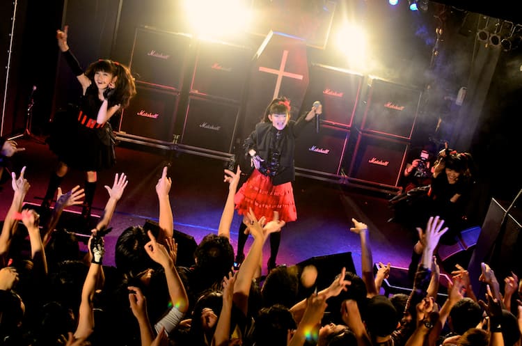 BABYMETAL、メタルの聖地で「コルセット祭り」開催 - 音楽ナタリー