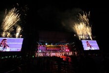 「AKB48全国ツアー2012『野中美郷、動く。～47都道府県で会いましょう～』」沖縄公演の様子。 (C)AKS