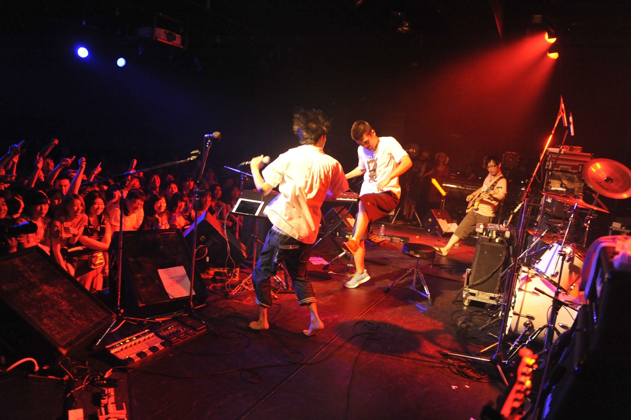 神聖かまってちゃん（Photo by佐藤哲郎）