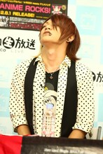 「創聖のアクエリオン 合体セリフコンテスト」でのSadie・美月。