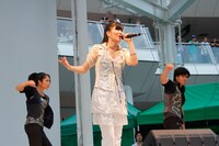 写真はイベント「二万四千年前から愛してる！」の様子。