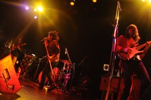 写真は8月1日に開催された、約2年半ぶりとなる自主企画イベント「黒猫チェルシーホテル」の模様（Photo by Ohagi）