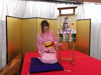 落語家としてのデビューを飾った小林ゆう。