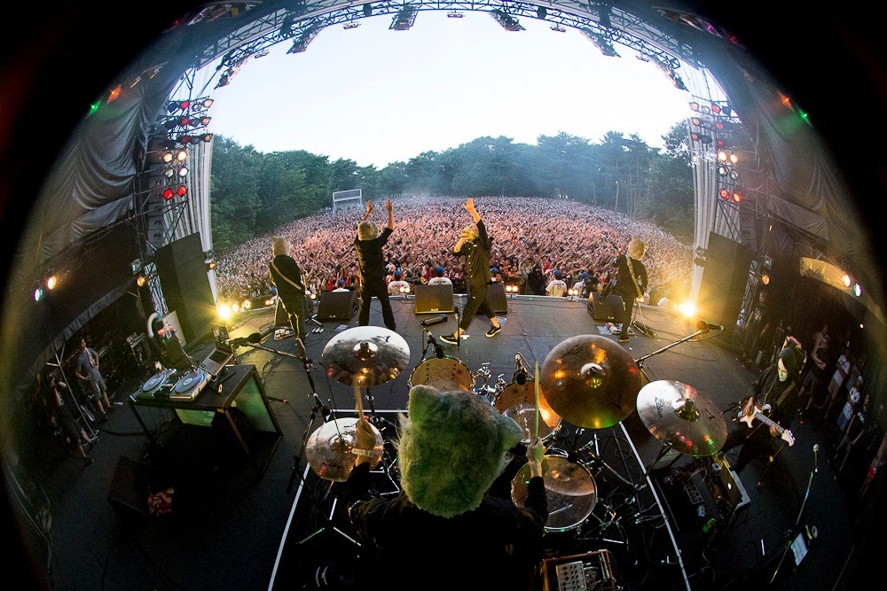 MAN WITH A MISSION