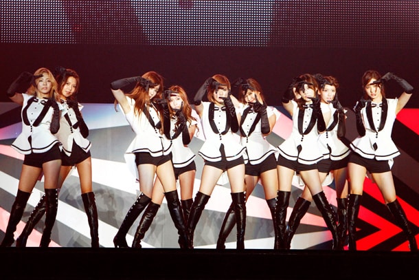 少女時代（写真左からヒョヨン、スヨン、ティファニー、ジェシカ、サニー、ユリ、テヨン、ユナ、ソヒョン）