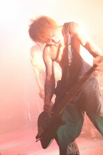 RIKIJI（Photo : JOHN CHEESEBURGER）