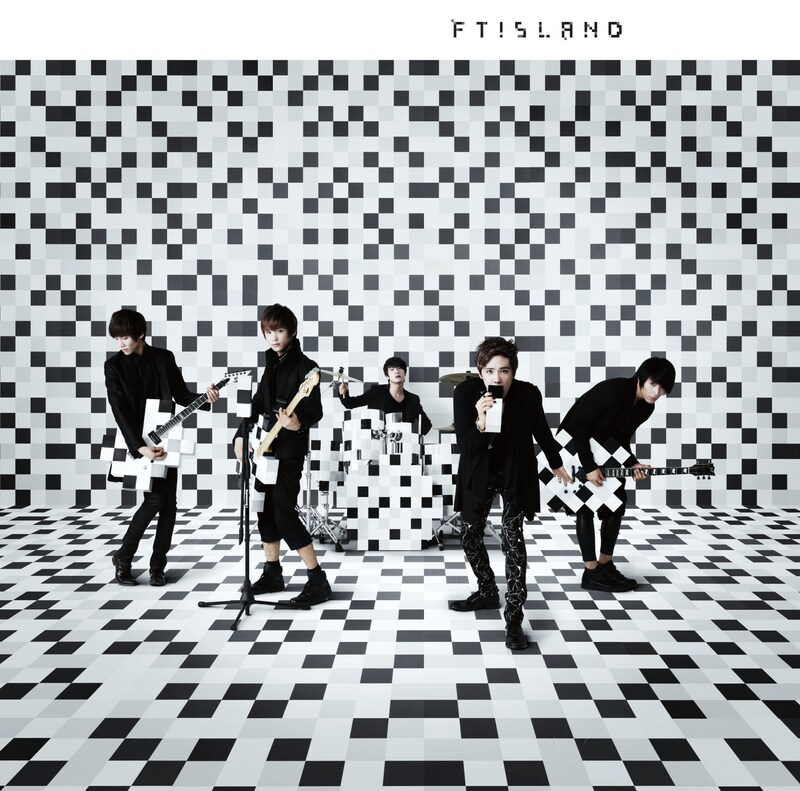 シングル「TOP SECRET」通常盤ジャケット