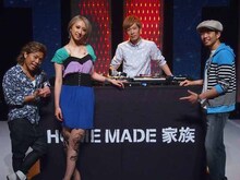 HOME MADE 家族「Love is... feat. Ms.OOJA」収録時のオフショット。