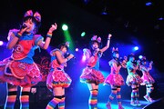 「HMV アイドル学園 presents『日本縦断アイドル乱舞 2012』」名古屋CLUB QUATTRO公演より。