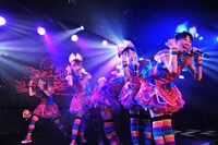 「HMV アイドル学園 presents『日本縦断アイドル乱舞 2012』」名古屋CLUB QUATTRO公演より。