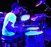 恒岡章（Hi-STANDARD）